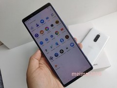 Sony Xperia 1 (XZ4) J9110 – 128GB 6GB RAM – (Unlocked ) Android Smartphone
