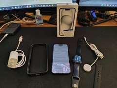 Apple iPhone 15 & Apple Watch Series 5 Bundle – Factory Reset – Cables Included