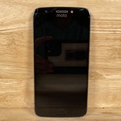 Motorola Moto E4 Plus XT1775 Gray 5.5″ Display 2GB RAM 16GB Smartphone For Parts