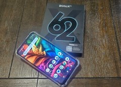 DIALN X62 32GB + 3GB Unlocked Factory Sealed Bundle Unused