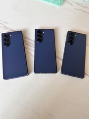 Samsung Galaxy Z Fold6 – 256 GB – Navy (Unlocked)