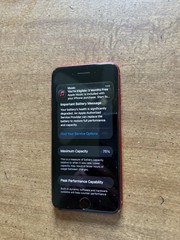 Apple iPhone SE 2nd Gen, 64GB, Red, Unlocked, Excellent Screen Condition 1 Owner