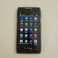 Motorola Droid RAZR MAXX XT912 (Verizon) 4G LTE Smartphone 4.3″, 16GB, 8MP
