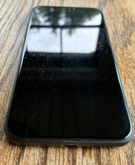 Apple iPhone 11 – 64 GB – Black (Unlocked)