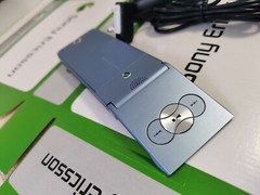 Sony Ericsson w350i Blue Walkman 手机 Original Unlocked 手机-