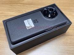OnePlus 11 5G Snapdragon 8 Gen 2 OctaCore NFC 2K 120Hz 100W Charge 5000mAh 256GB