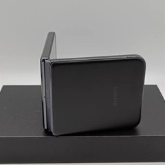 Xiaomi Mix Flip 5G 6.86″ 50MP 256GB Android Snapdragon 8 Gen 3 CN version