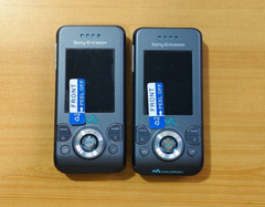 Sony Ericsson W580 W580i – Stealth Black white grey (Unlocked ) GSM Mobile Phone