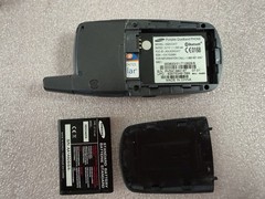 Lot of 4 Samsung Cell Phones SCH-U640 SCH-U680 SGH-C417 For Parts or Collectors