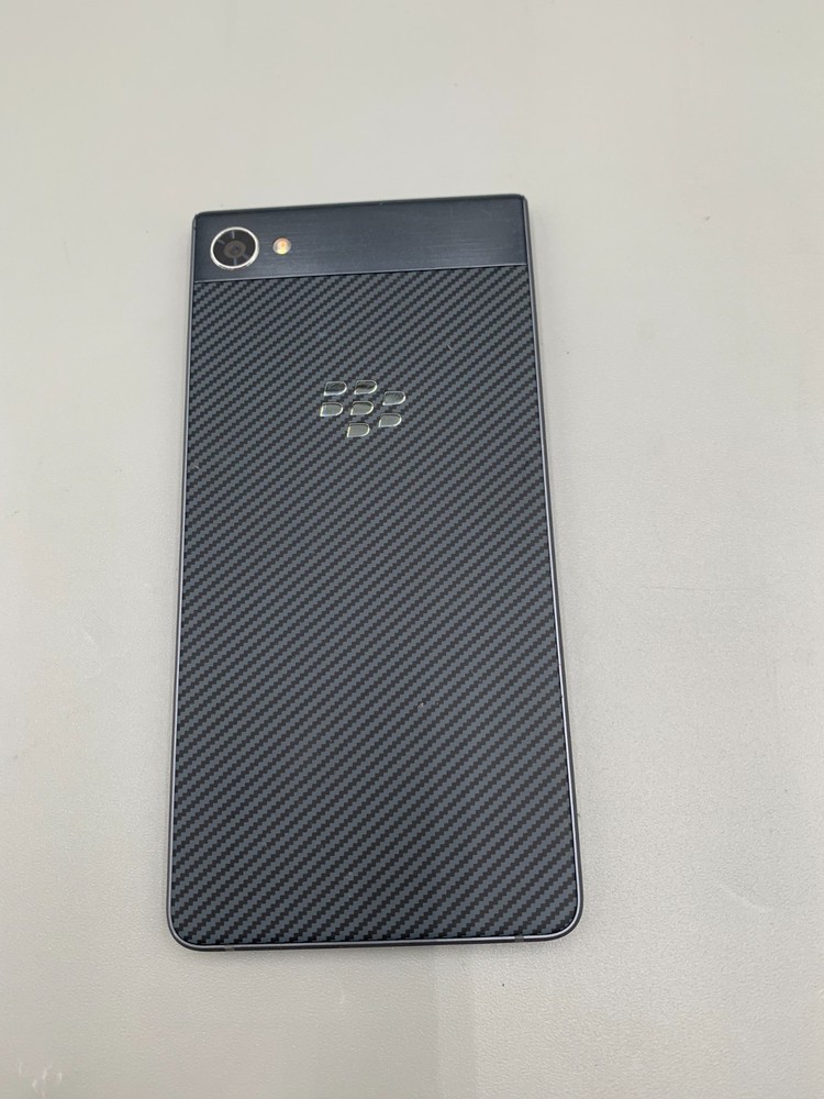 BlackBerry Motion Dual BBD100-2 32GB Android Unlocked Smartphone Black Good