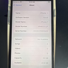 Apple iPhone 7 A1660 32GB Black Unlocked iOS 4.7in 12MP Smartphone