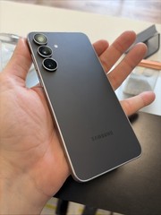 Samsung Galaxy s25 FE AT&T