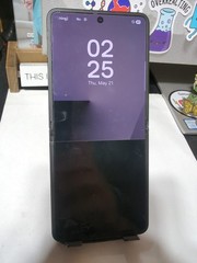 Samsung Galaxy Z Flip7 12GB RAM 256GB SM-F766U1 Black, Factory Unlocked, #61313