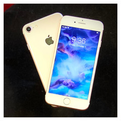 Apple iPhone 7 -32GB- Unlocked Verizon iOS T-Mobile Very Good Rose Gold/Gray