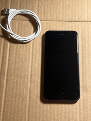 Apple iPhone 8 64GB Unlocked Space gray (A1863) (CDMA + GSM) Read