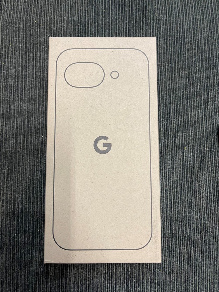 Great Google Pixel 10a 128GB Obsidian Black Unlocked in Box