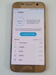 Samsung Galaxy S7 SM-G930U – 32GB – Gold Platinum (Unlocked) – broken screen