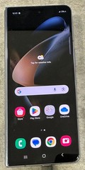 Samsung Galaxy Z Fold 4 256GB Gray – UNLOCKED, secondary screen NG
