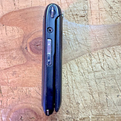 Samsung SCH-U320 Flip Phone (Verizon) – Works Well Holds Charge