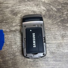 Samsung SCH-U550 Black Bluetooth 2.1″ Screen 1.3 MP Verizon Flip Cellular Phone