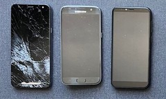 As-is Defective Lot of Smartphones LG K40 LM-X420MM Samsung Galaxy S7 Blu