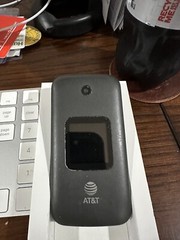 Alcatel SMARTFLIP 4052R AT&T GSM 4G LTE Flip Phone