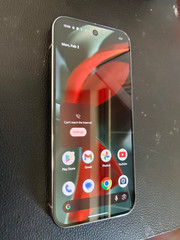 Google Pixel 9 Pro – 256GB – Hazel – Factory Unlocked – Minor SBI + More