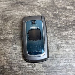 Samsung SCH-U550 Black Bluetooth 2.1″ Screen 1.3 MP Verizon Flip Cellular Phone