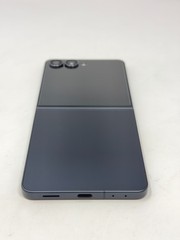 Samsung Galaxy Z Flip7 (SM-F766W) – 256GB Unlocked Jet Black – Excellent