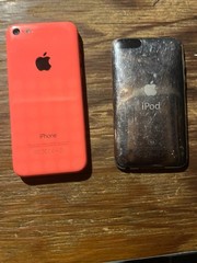 Apple iPhone 5c + iPod Touch 4th Gen 8GB + more – Retro iOS KEEP / 4 PARTS