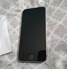 Apple iPhone 6 16GB Silver/Black Unlocked Bar Smartphone 8MP Camera