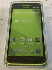 BLU Studio 5.0C HD quad-core 1.3 GHZ android v4.4 Smartphone (D534u) NS-E3E