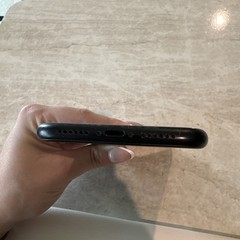 Apple iPhone XR – 64GB (Unlocked) Works Great – READ DESCRIPTION (#60A)