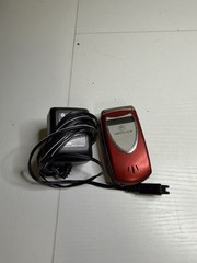 Motorola V60c Model 6015 Red Flip Cell Phone Alltel Vintage Powers On w/ Battery