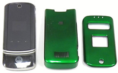 Motorola KRZR K1m – Black Pearl ( Verizon ) Cellular Flip Phone – Bundled