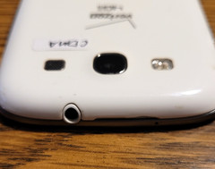 Samsung Galaxy S3 III SPH-L710T – White (Boost Mobile) Very Rare Smartphone-READ