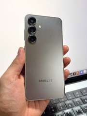 Samsung Galaxy S25 Silver Shadow 128GB T-Mobile (Scratches) #23973
