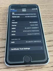Unlocked 2020 iPhone SE Model MHGF3LL/A White Excellent 78%