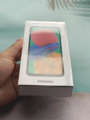 New&Sealed Samsung Galaxy M33(5G)256GB Fully UNLOCKED Dual Sim Andriod