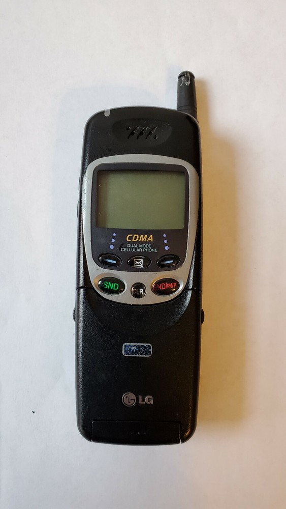 40.LG LGC-330W Very Rare – For Collectors – No Sim Card – Batt Dead