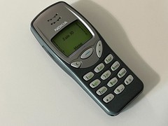 Rare Nokia 3210 – Gray (Unlocked) For Collectable – Faulty Charging