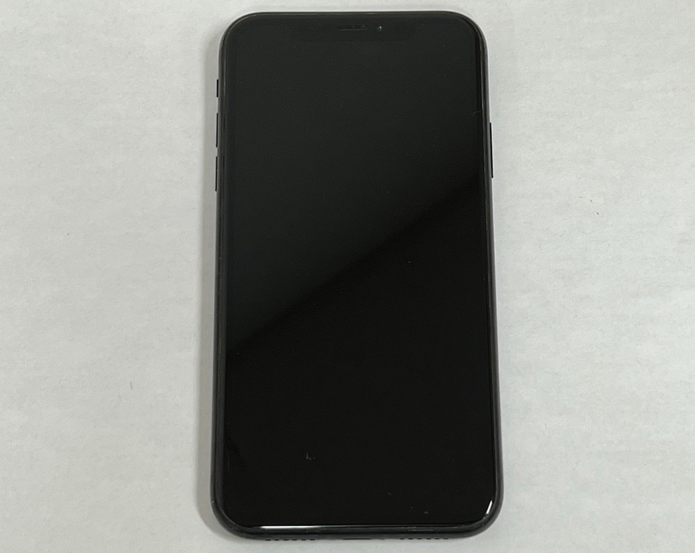 Apple iPhone XR 64 GB-Unlocked-Good Battery