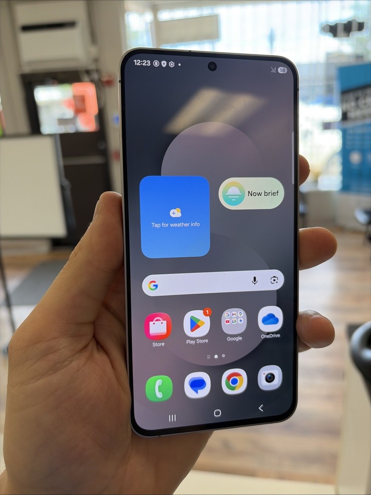 Samsung Galaxy s25 FE AT&T