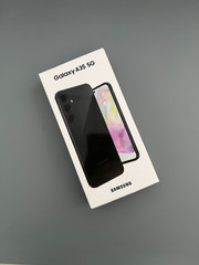 Samsung Galaxy A35 5G Factory Unlocked 128GB (NEW SEALED) -2 Year Warranty