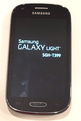 Samsung Galaxy Light SGH-T399 Smartphone (T-Mobile) – 8GB w/ box