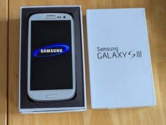 Samsung Galaxy S3 SGH-T999 Smartphone (T-Mobile) – 16GB White – For Parts/Repair