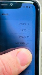 iPhone 11 64GB White Cricket NWKM2LL/A 100% Battery Good 30414