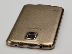 Samsung Galaxy S5 (SM-G900H) 16GB – Gold (GSM Unlocked) Smartphone – T9308