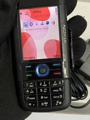Nokia 5700 XpressMusic Unlocked 2G GSM 850 900 1800 1900 Symbian OS Music Phone