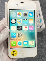 Apple iPhone 4s iOS 9 – 8/16/32/64GB -Black/white Unlocked Smartphone Tested